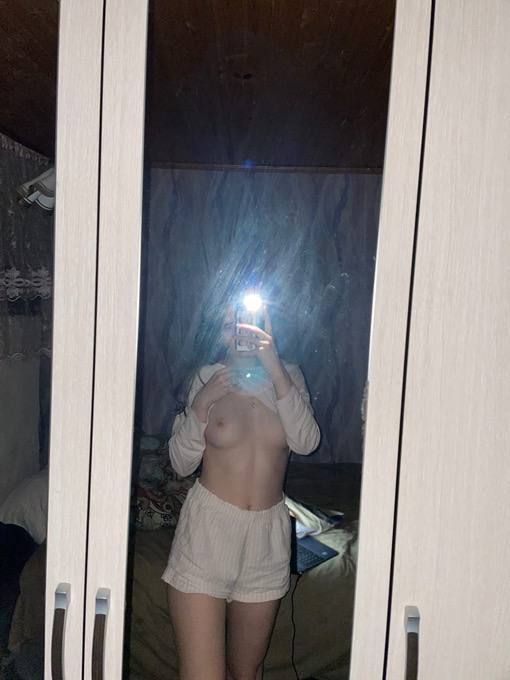 Девушки на час в Иркутске: Магия мгновений, которые не хочется отпускать